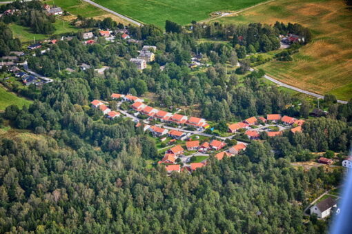 Muskö kyrka, Altorpsvägen, Skarpavägen